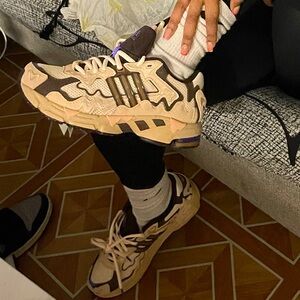 NEW - 2023 Bad Bunny × Response CL'Paso Fino'